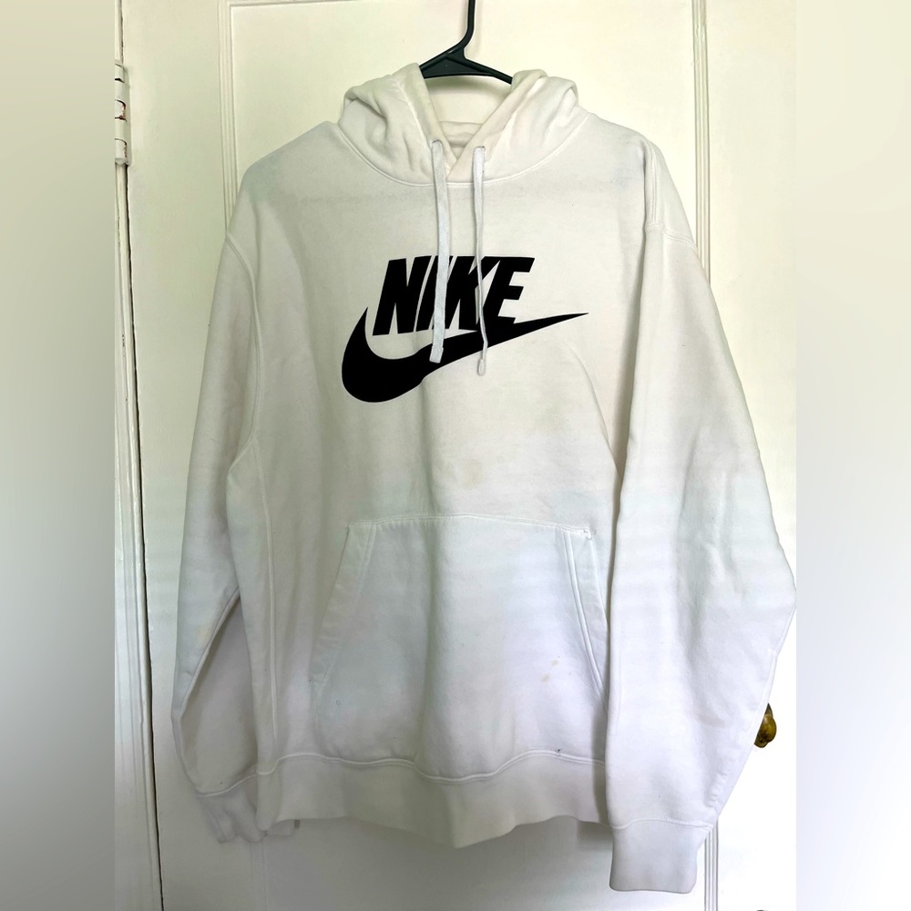 Nike hoodie size large